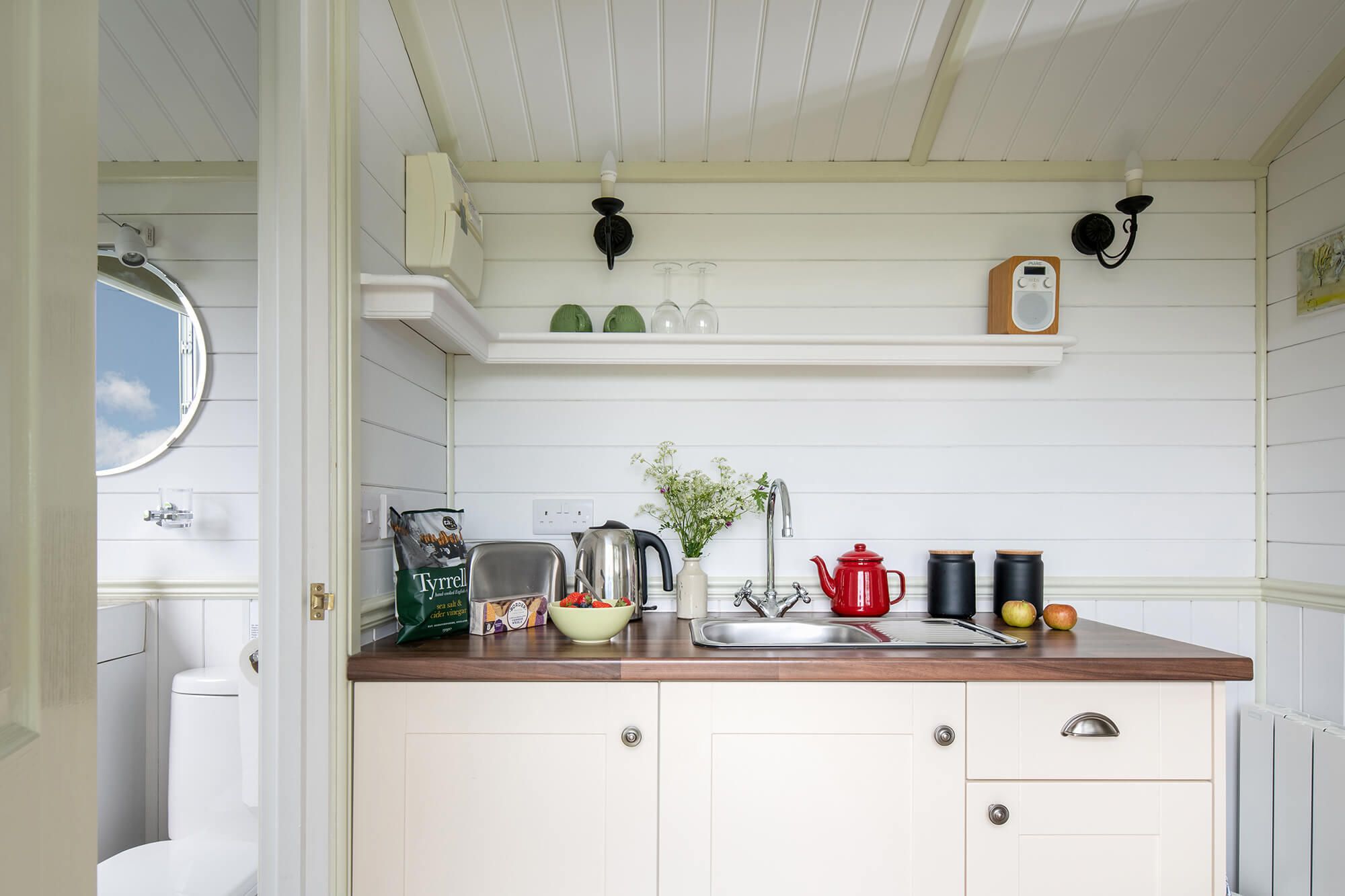 Grounds Farm shepherds hut kitchen area